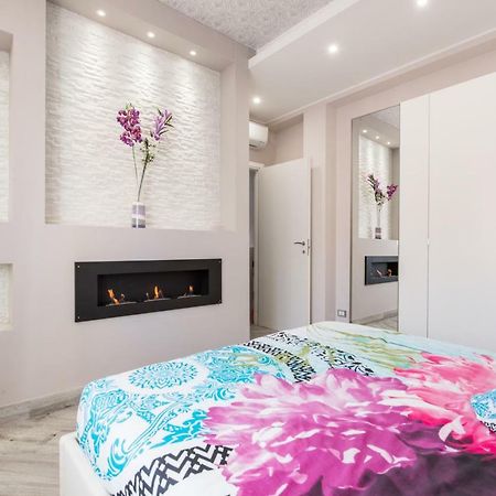La Fiaba Roma Apartment ภายนอก รูปภาพ