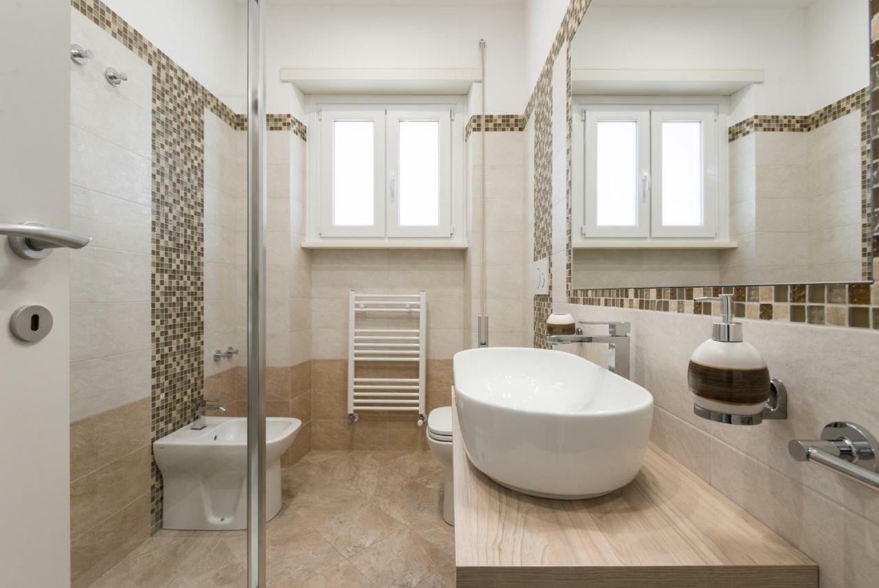 La Fiaba Roma Apartment ภายนอก รูปภาพ